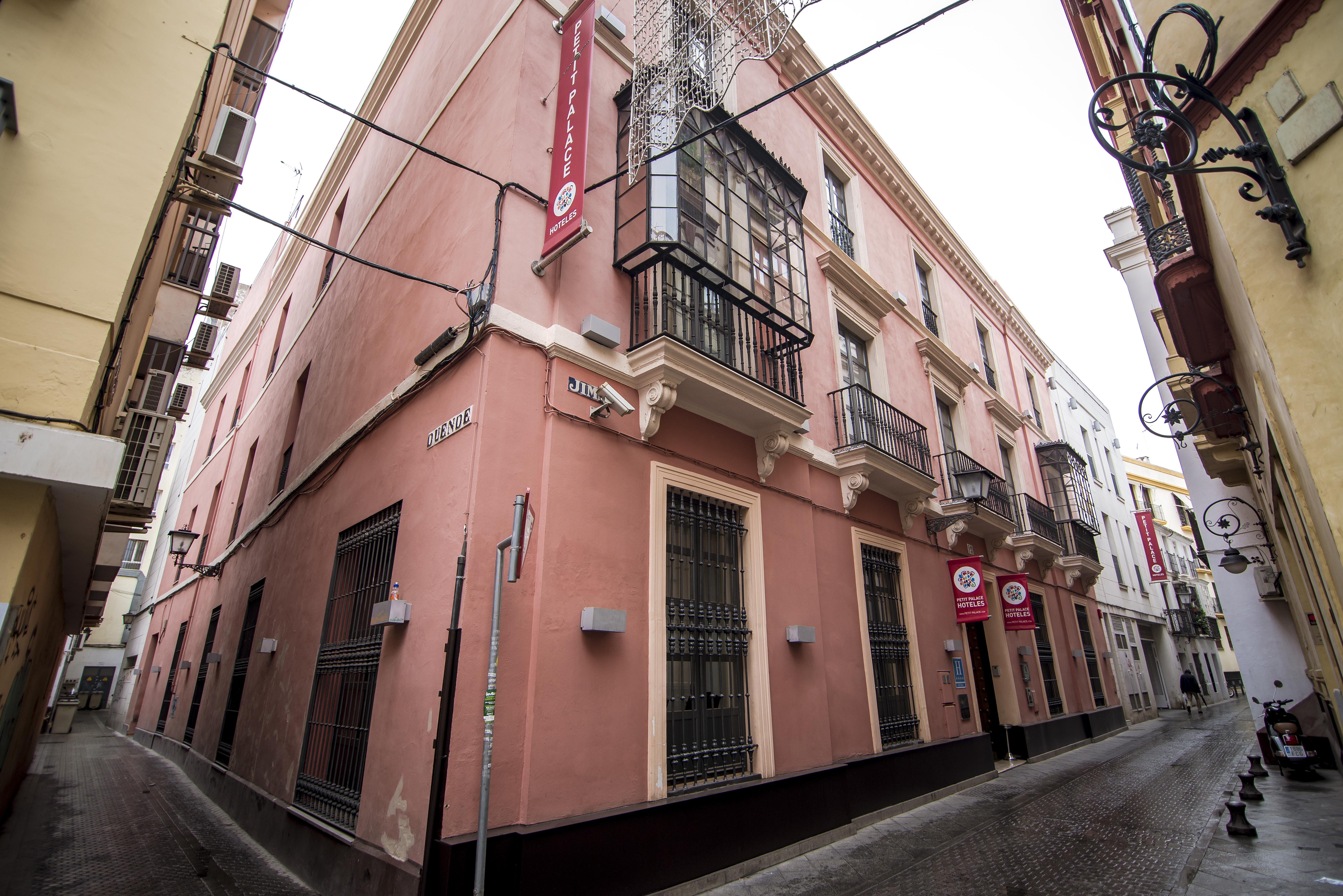 Petit Palace Marques Santa Ana Siviglia Esterno foto